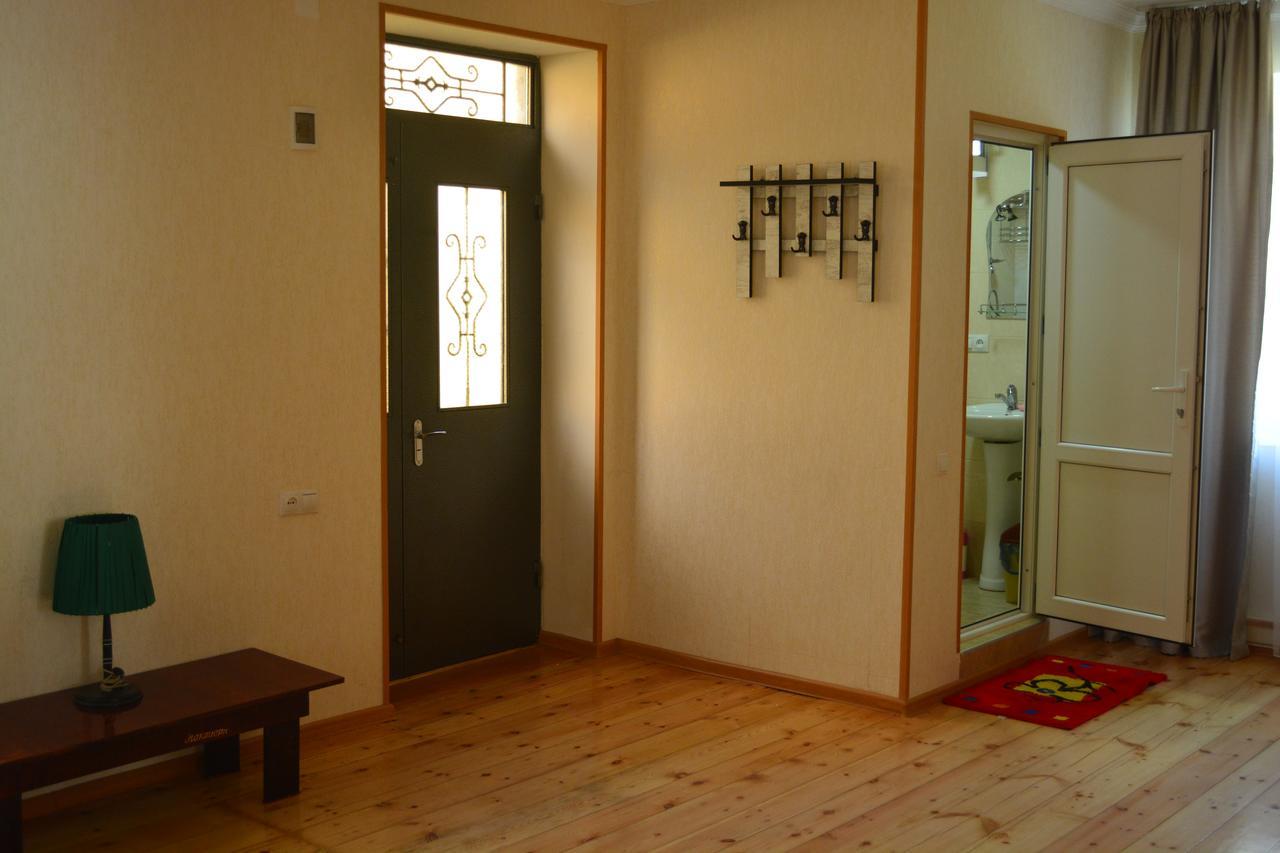 Ekaterine Guest House Kazbegi Exterior foto