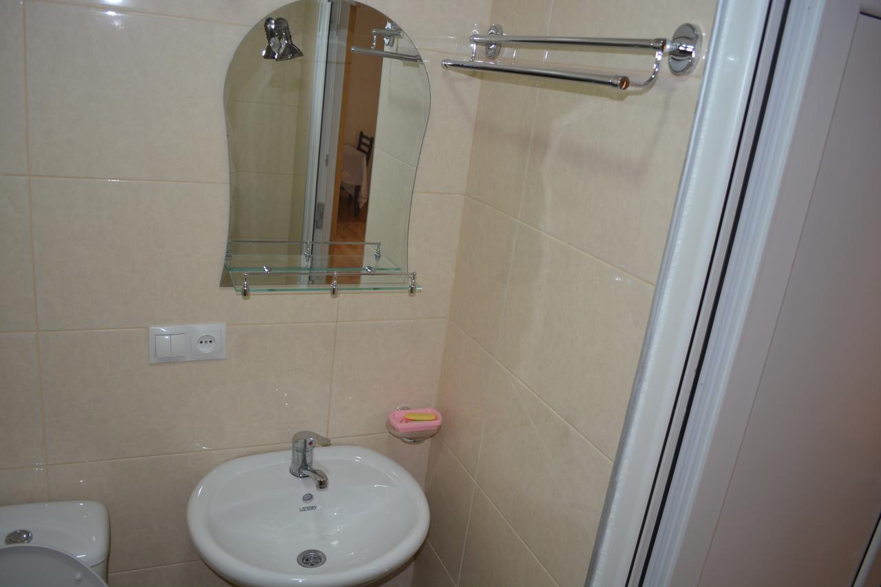 Ekaterine Guest House Kazbegi Exterior foto