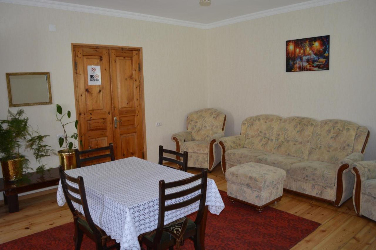 Ekaterine Guest House Kazbegi Exterior foto